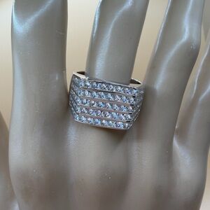 💎 Women’s Fashion Diamond Ring 💍 size 9